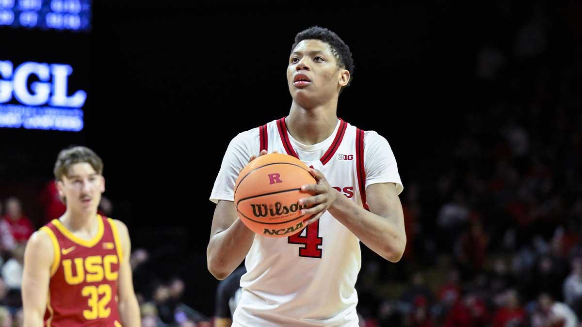 NBA常规赛加时末段走向成谜，夏洛特黄蜂远射贴柱，震撼外界，更衣室氛围转暖的简单介绍